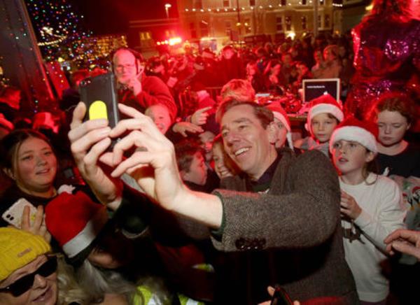 Ryan Tubridy getting a great receptin at the turning on the Christmas lights in Clifden. Picture: Hany Marzouk Ryan Tubridy getting a great receptin at the turning on the Christmas lights in Clifden. Picture: Hany Marzouk
