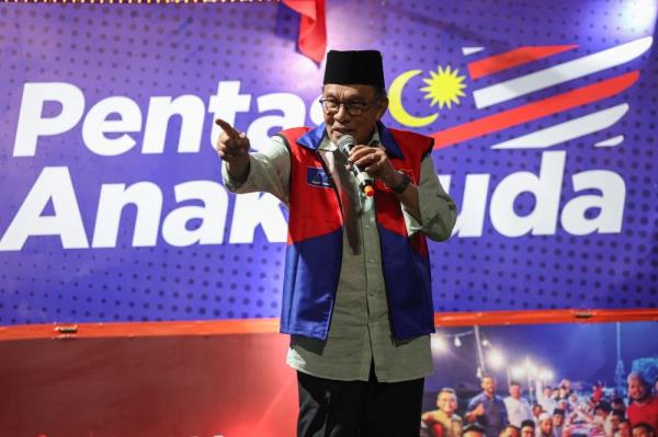 PM Anwar asks Saudi Aramco to invest in Kemaman