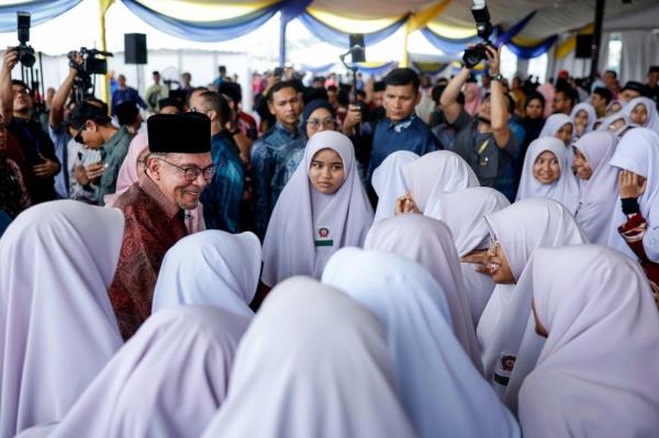 PM Anwar: School dropouts are not a new thing but Covid-19 makes it tougher, we all need to work together