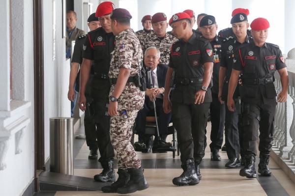 ‘Asalkan Najib, semua salah’: Defence says ex-PM targeted in 1MDB case, but his ‘clumsy’ actions aren’t criminal