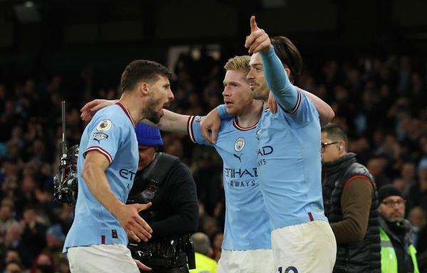 Guardiola: De Bruyne sidelined for up to four months 
