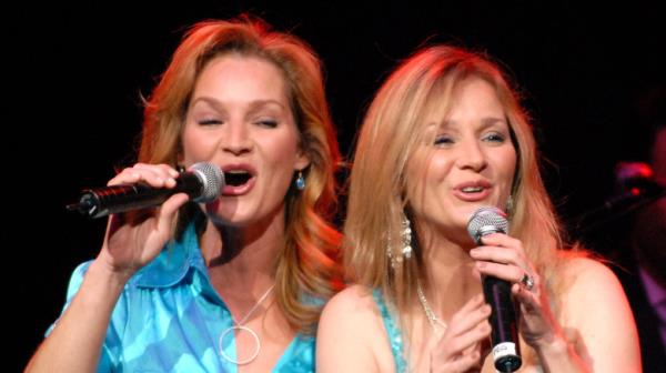 Patsy and Peggy Lynn singing