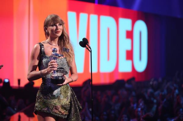 Taylor Swift at the 2024 MTV Video Music Awards held at UBS Arena on September 11, 2024 in Elmont, New York.