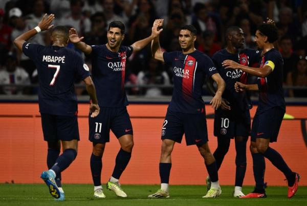Mbappe scores twice as ruthless PSG hammer Lyon
