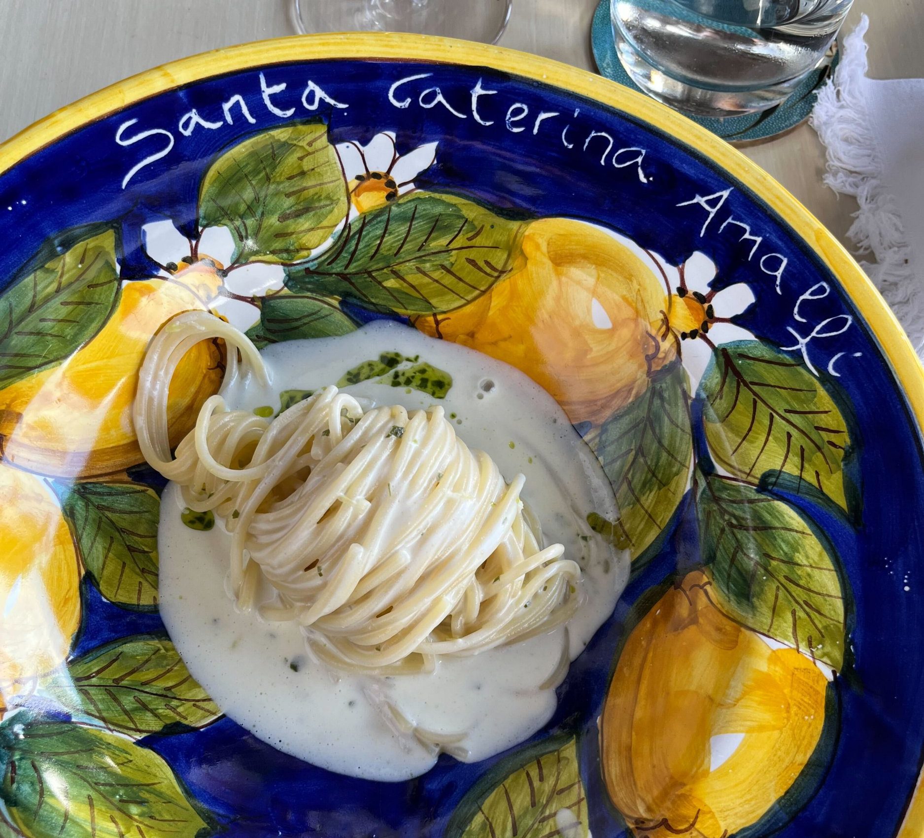 Spaghetti with lemon cream sauce