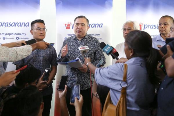 Anthony Loke: With three new train sets for Kelana Jaya LRT line, commuters can now expect a train every 3.8 minutes