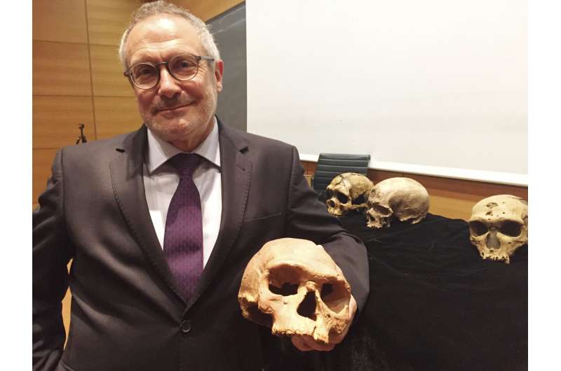 Balzan Prizes recognize achievements in study of human evolution, black holes with $840,000 awards