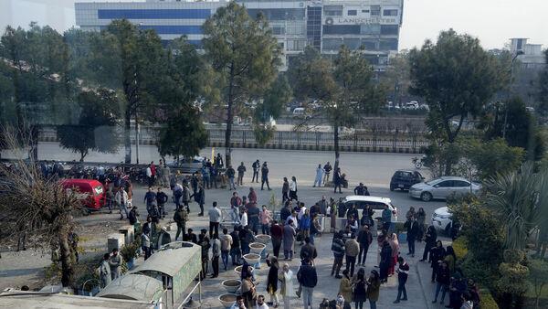 Magnitude 6.4 earthquake hits Pakistan and Afghanistan