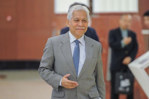 Zahid Hamidi必须辞职，前登嘉奴州务大臣Idris Jusoh在巫统在州选举中100%失败后说
