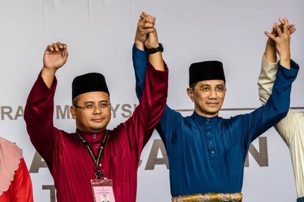 After GE15 rout, Amirudin eyes second-round knockout of Azmin in Gombak on August 12
