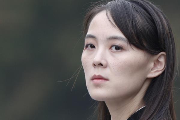金正恩的妹妹金与正(韩联社)
