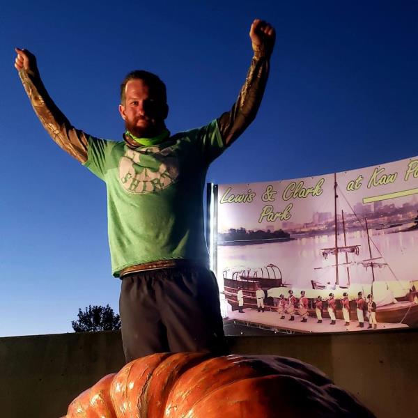 A triumphant Keuny beat out the previous record set last year by a half-mile and nearly 500 pounds