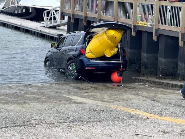 SUV marina