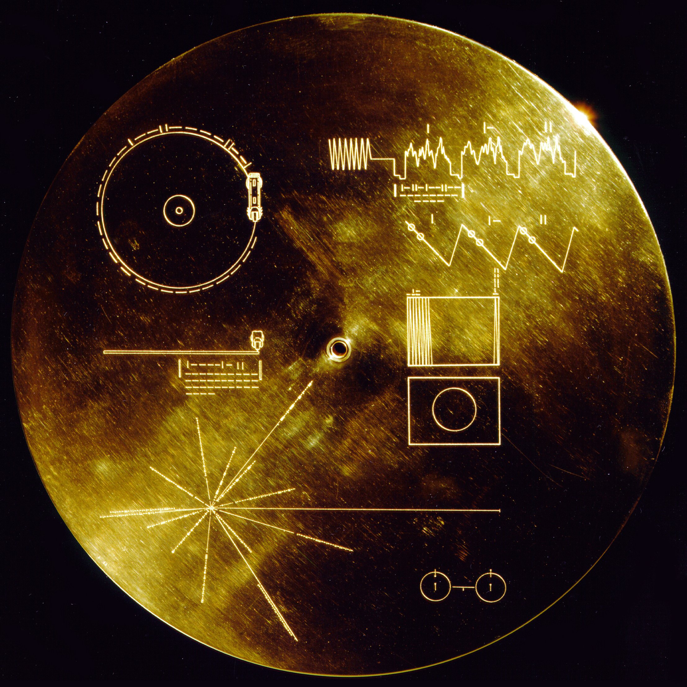 France helped to produce the blank records which turned into the golden ones on Voyager (Picture: NASA)