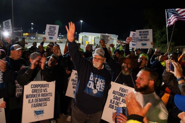 Harold Daggett with dockworkers during picketing on Oct. 1, 2024.