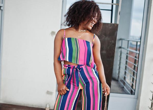 The linen jumpsuit is a hit for summer. It's on sale at Reserved. Check also at HM, CA