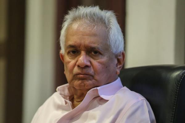 AGC says probing alleged leak urging former AG Tommy Thomas drop charges against Najib, Mohd Irwan in 1MDB case