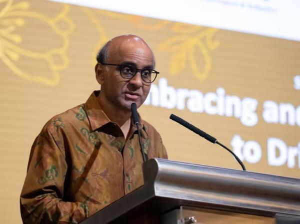 Singapore's senior civil servants owe their positions to political leaders but need not be obligated to them, says Tharman
