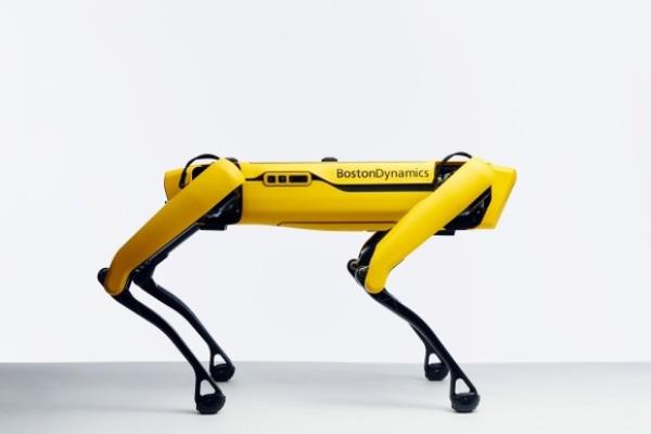 Robot dog Spot patrols Kia auto plant late at night