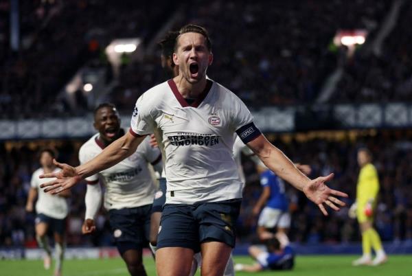Rangers held by PSV in Champions League play-off first leg