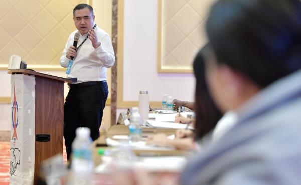 Anthony Loke: Tolerance, moderation in politics to make Malaysia world’s role model 