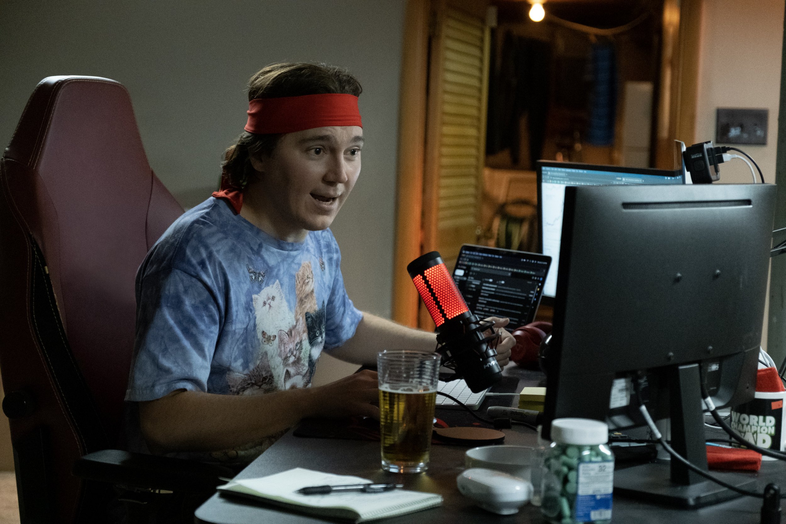 Film still from Dumb Money