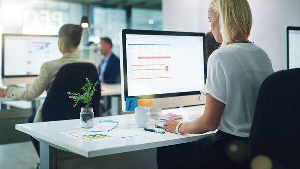 Employment in tech drops again during September