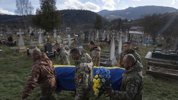 Russian drone and artillery attack in Ukraine kills six and knocks out power