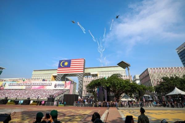 DPM Zahid dubs 2024 National Day parade ‘best ever’ held