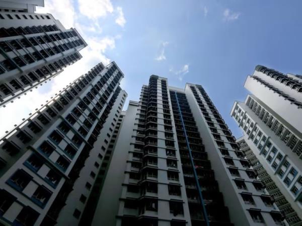 Analysis: Higher income ceiling, more subsidies for first-time buyers among possible tweaks to Singapore HDB schemes