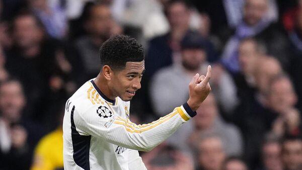 Champions League round-up: Real Madrid beat Napoli to clinch top spot in group