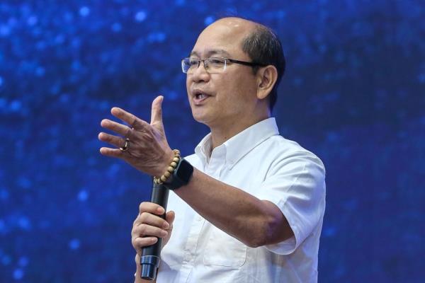 Labelling them ‘Malayan extremists’, Tuaran MP accuses Dr Mahathir, Hadi Awang, and Sanusi of trying to revert Malaysia to Tanah Melayu