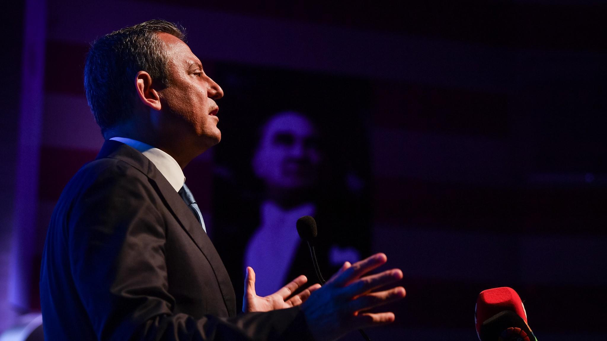 CHP leader calls for repeal of stray dog law