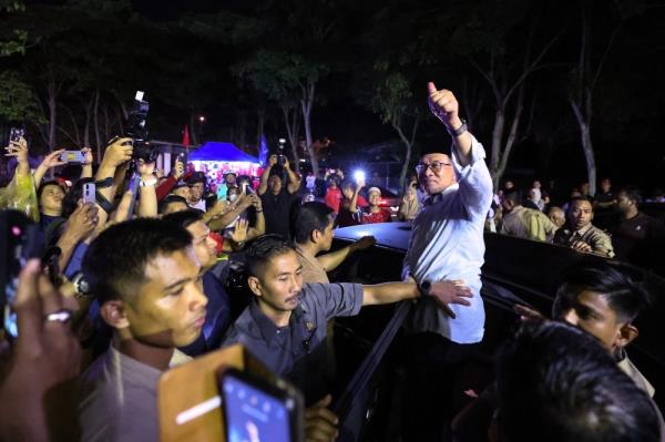 PM Anwar: There is an awakening among people in Terengganu