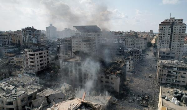 Since Hamas' attacks, Edan Alexander's family has not heard from him since. 