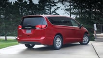 2025 Chrysler Voyager