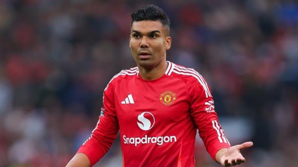Casemiro had a poor first half and didn't reappear after the break at Old Trafford
