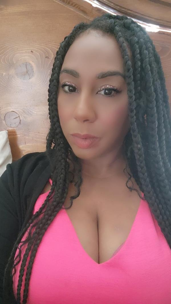 Adria English pictured in a selfie