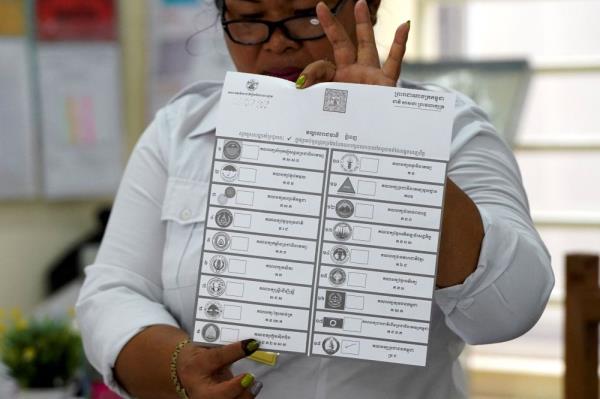 US pauses some aid, imposes visa bans after ‘neither free nor fair’ Cambodia election