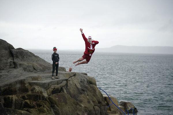 Swimmers at Myrtleville Beach on Christmas Eve. Picture: Chani Anderson Swimmers at Myrtleville Beach on Christmas Eve. Picture: Chani Anderson