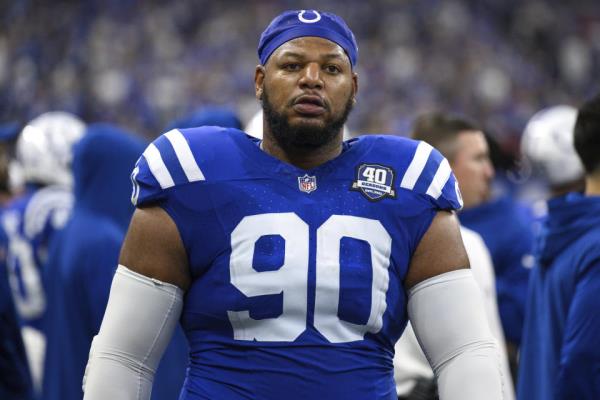 Stewart will eligible to return for the Colts' Week 14 game against the Cincinnati Bengals. (AP Photo/Zach Bolinger, File)