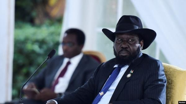 FILE - 南苏丹总统萨尔瓦·基尔(Salva Kiir Mayardit)于2024年1月18日在乌干达恩德培的国家大厦参加政府间发展机构(IGAD)第42届特别会议。