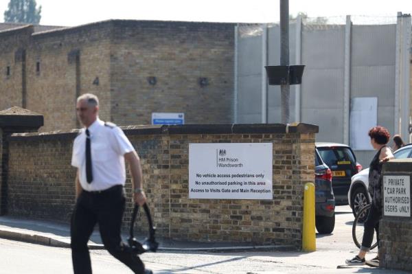 UK govt vows escaped terrorism suspect will be found