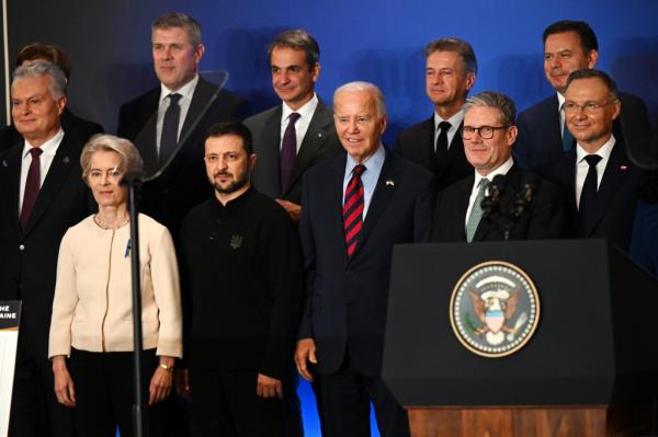 President of the European Commission Ursula von der Leyen (L), Ukraine President Volodymyr Zelensky (2nd L), U.S. President Joe Biden (C) and British Prime Minister Keir Starmer (2nd R) pose for a group photo at an event concerning the recovery and reconstruction of Ukrainian at the United Nations on September 25, 2024 in New York, New York.