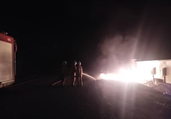 Gas pipeline leak causes late-night fire in Senadin, Sarawak, says Fire Dept