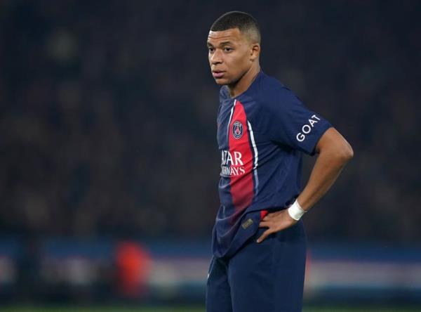 Paris Saint-Germain v AC Milan – UEFA Champions League – Group F – Parc des Princes