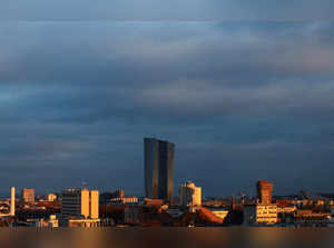 FILE PHOTO: Euro Zone-ECB rate decision in Frankfurt