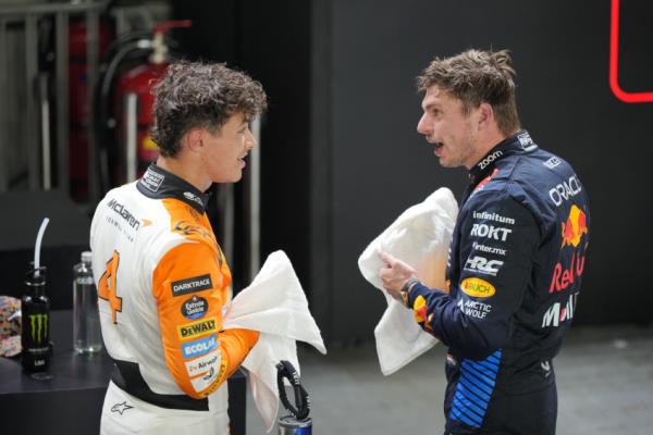 新加坡F1 GP汽车赛车