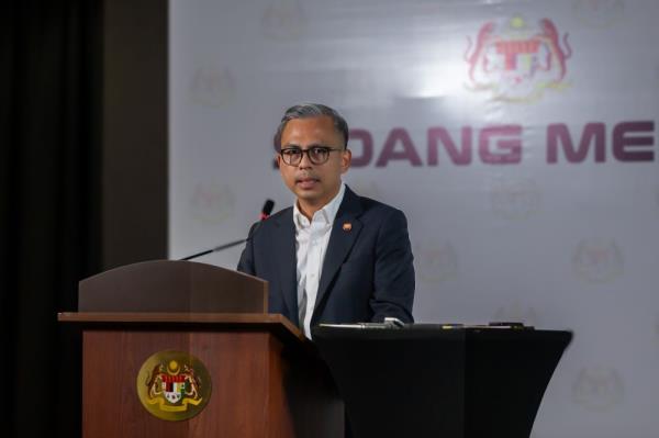 Fahmi confirms J-Kom D-G's termination, calls it normal for contract positions