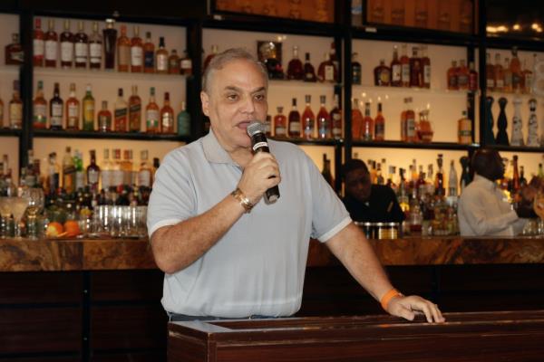 Lee Brian Schrager